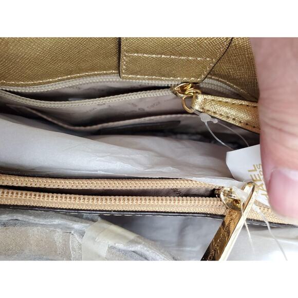 NWT MICHAEL KORS Sofia Tote Bag - Gold 35F8GO54T2M | eBay NWT MICHAEL KORS Sofia Tote Bag - Gold 35F8GO54T2M